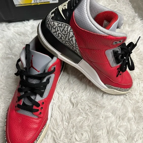 jordan 3 , size 12 - Picture 3 of 4